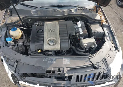 2008 Volkswagen Passat Lux из США, поврежденный, VIN WVWEK73C48P026537